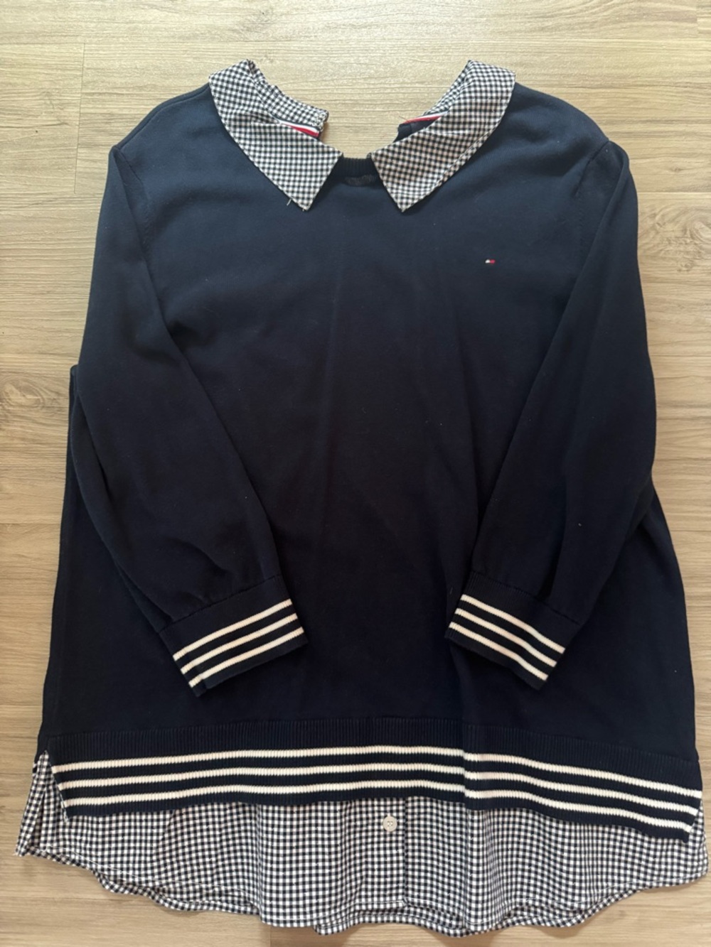Tommy Hilfiger Navy Pullover with Gingham Shirt Trim
